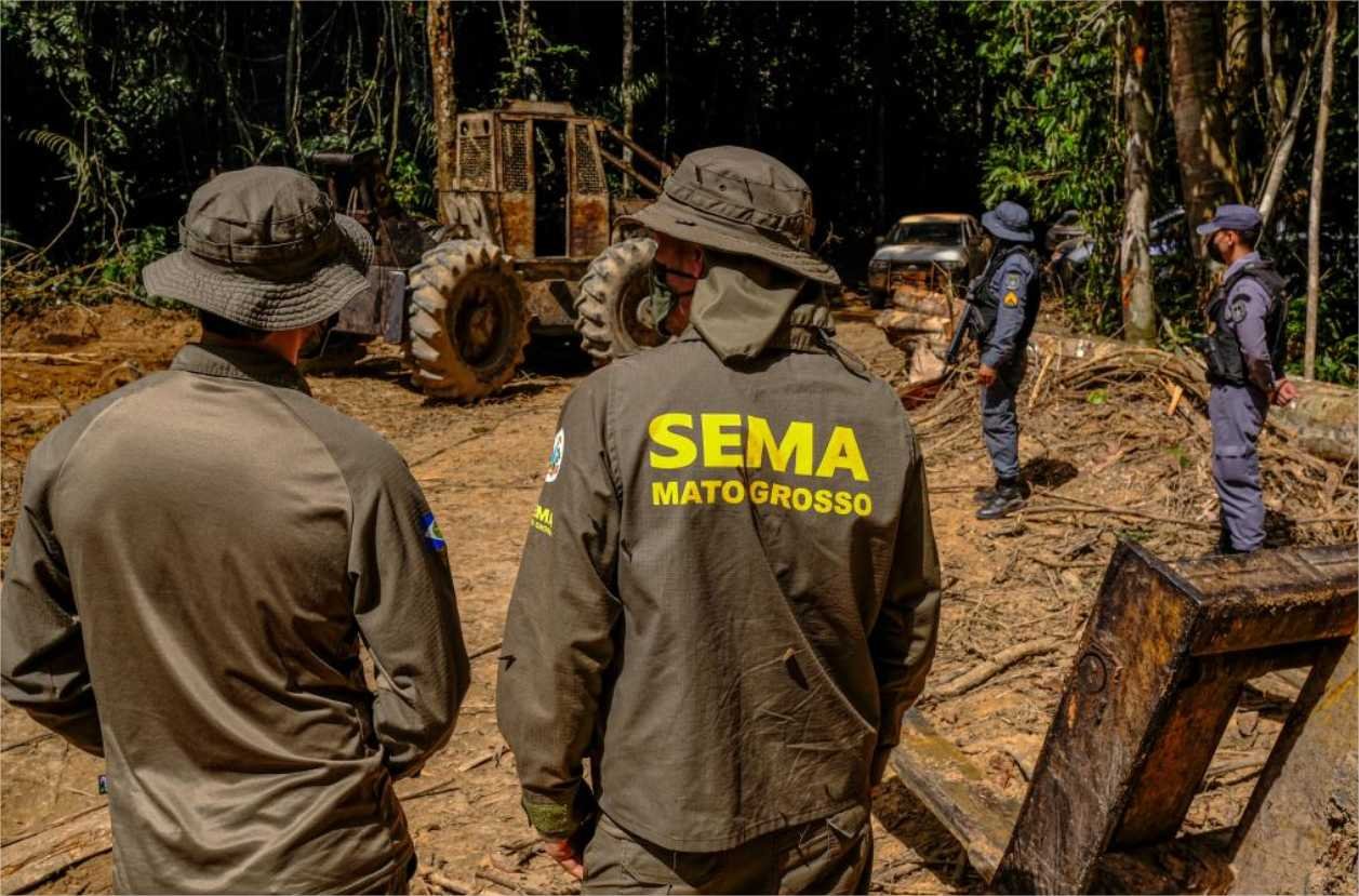 Sema embargou área equivalente a 300 mil campos de futebol em MT