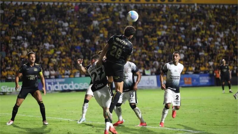 Corinthians vira e chega ao 7º triunfo seguido. Olha a Libertadores aí!