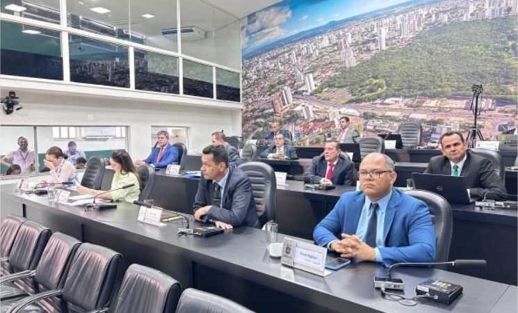 Câmara de Cuiabá aprova projetos de lei e rejeita vetos do Executivo