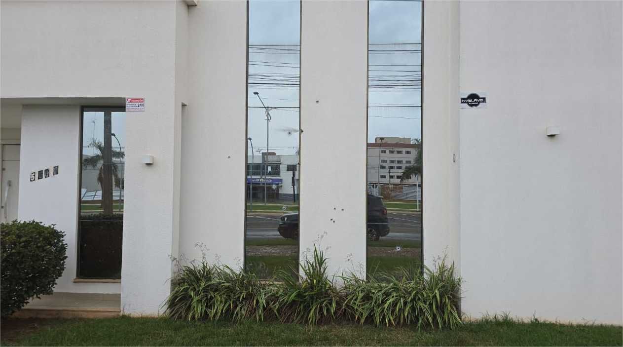 Escritório de candidatos à OAB de Lucas do Rio Verde são alvos de atentado e vandalismo