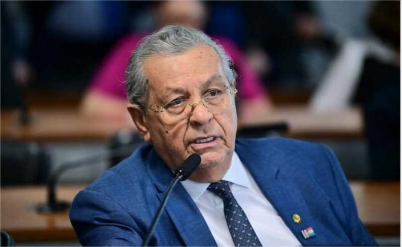 Jayme Campos discute no Senado medidas contra perdas para Mato Grosso