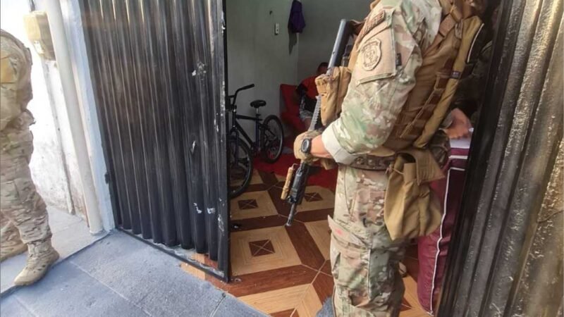 Polícia Civil cumpre 65 mandados contra associação criminosa que deu golpes em clientes de escritórios de advocacia