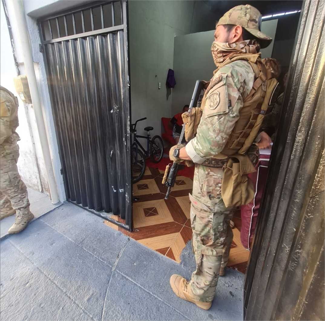 Polícia Civil cumpre 65 mandados contra associação criminosa que deu golpes em clientes de escritórios de advocacia