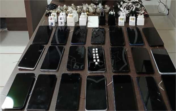 Nova varredura apreende mais de 20 celulares e drogas na Penitenciária de Rondonópolis