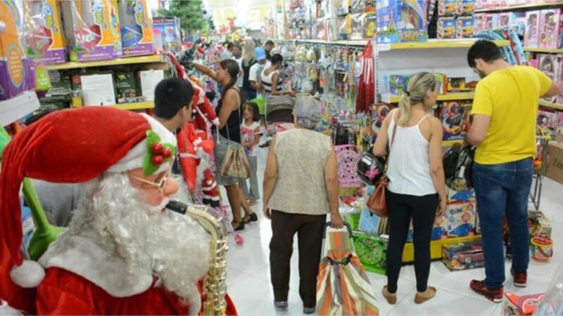 CDL Cuiabá prevê R$ 424 milhões em vendas natalinas para a capital