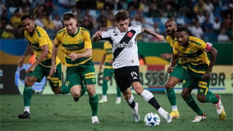 Nota MT leva torcedores para jogo entre Cuiabá e Vasco na Arena Pantanal