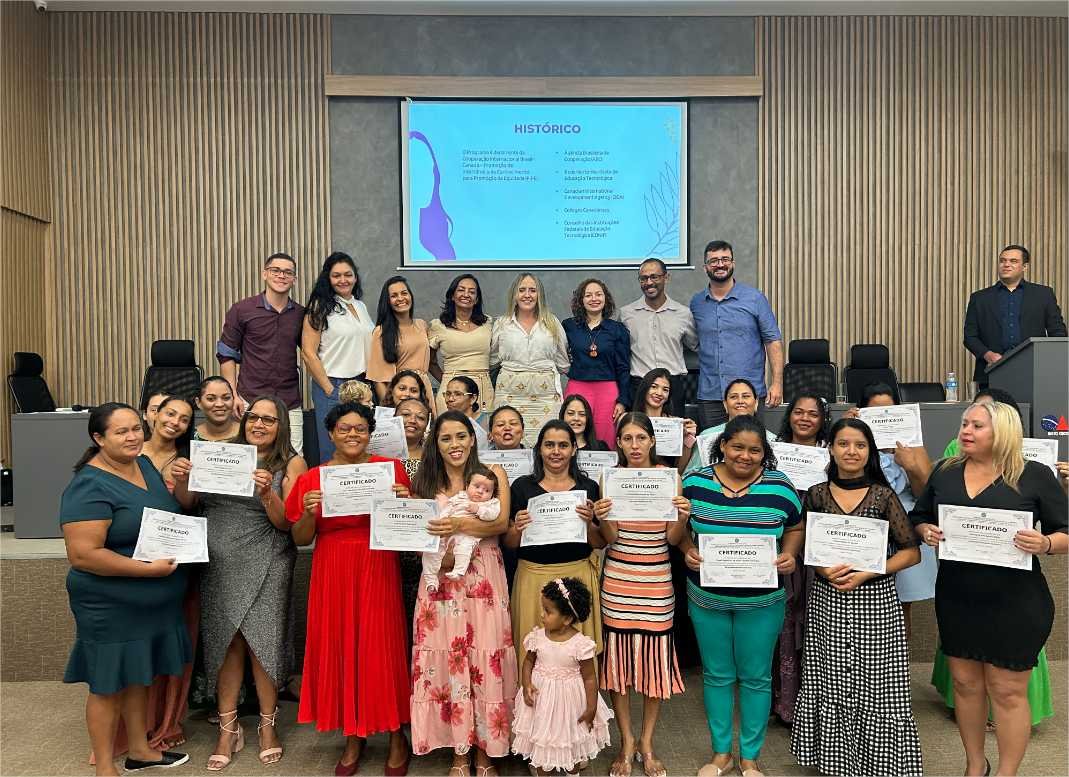 Seciteci encerra ano com 228 mulheres formadas pelo Programa Mulheres mil