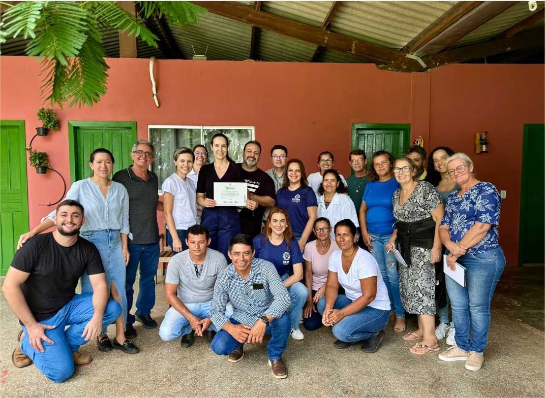 Governo de MT entrega terceiro registro do Serviço de Inspeção à empresa de Nossa Senhora do Livramento