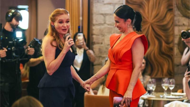 Evento com Cátia Damasceno une diferentes gerações para falar de saúde íntima feminina