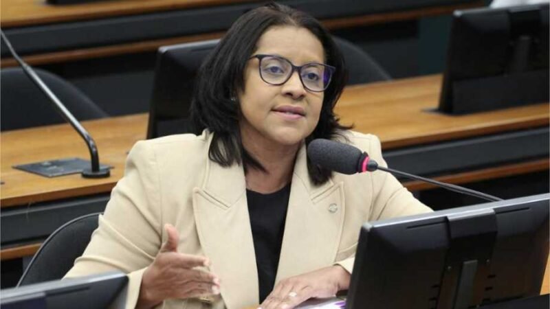 A Força feminina na política: uma reflexão sobre as vitórias das mulheres neste pleito