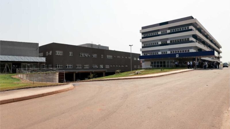 Obras do novo Hospital Júlio Müller alcançam 77% de execução
