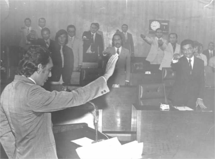 A divisão do território do Estado de Mato Grosso em 1977:a Câmara Municipal de Cuiabá participa do processo