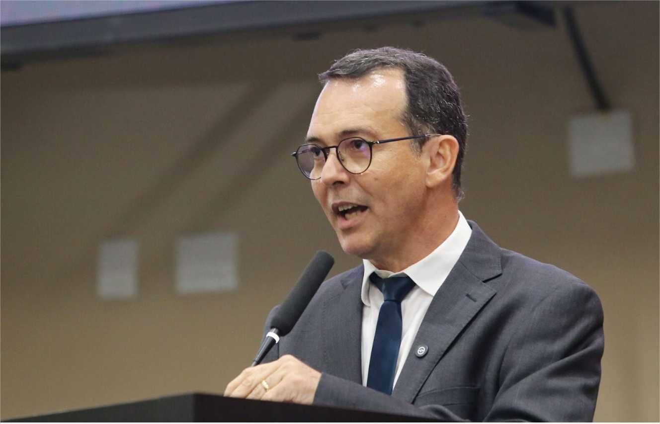 Lúdio apresenta projeto para obrigar governo a divulgar lista de empresas com incentivos fiscais em Mato Grosso