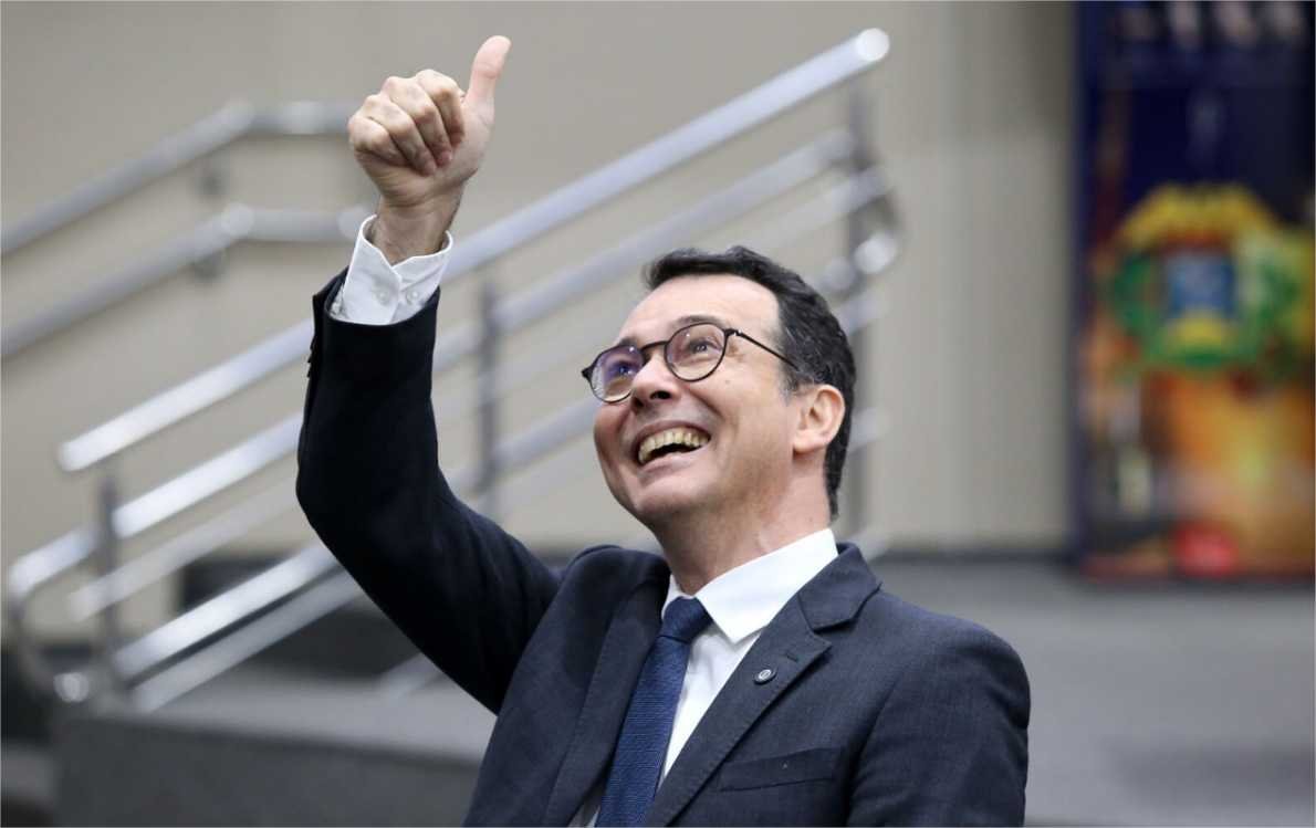 Projeto de Lúdio que permite aos servidores terem MEI é aprovado na Assembleia