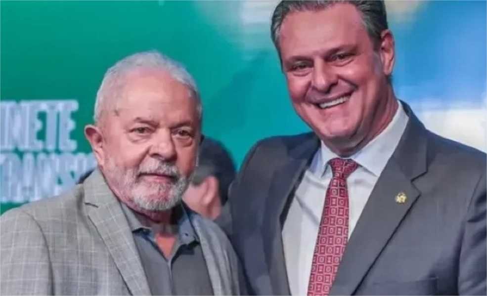 Lula exonera Carlos Fávaro do Ministério da Agricultura e Pecuária