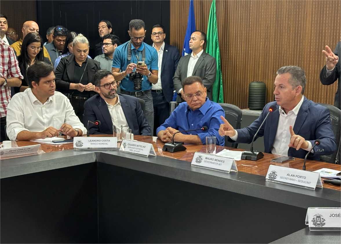 Deputado Thiago Silva celebra avanços na educação com investimentos de mais de R$ 700 milhões