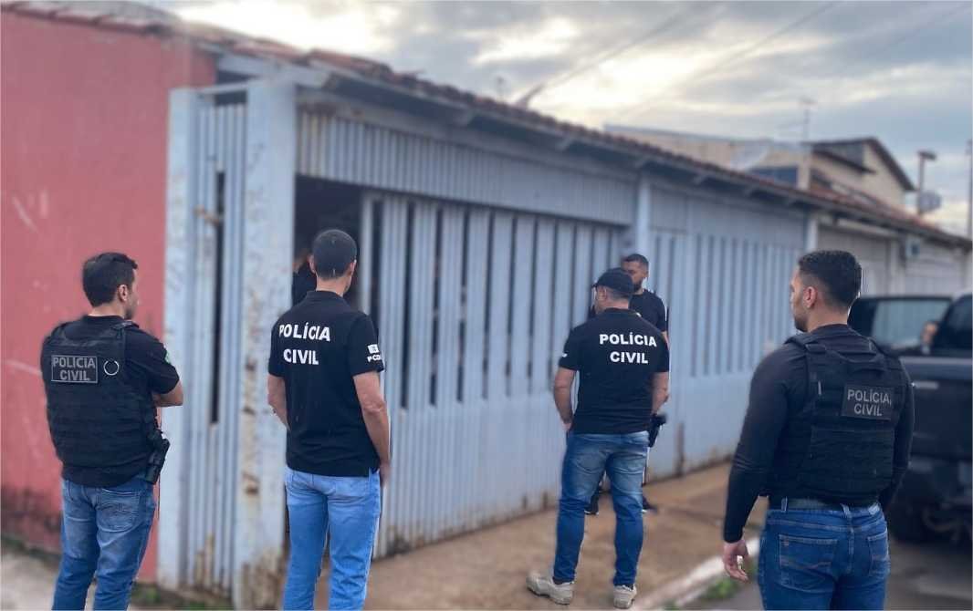 Polícia Civil cumpre ordens judiciais no DF contra investigado por furtar carteira de criptomoedas de morador de MT