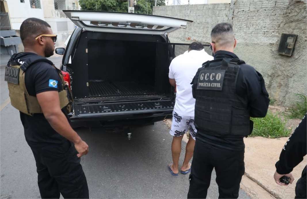 900 pessoas são presas e mais de 250 ordens judiciais são cumpridas em duas semanas de operação