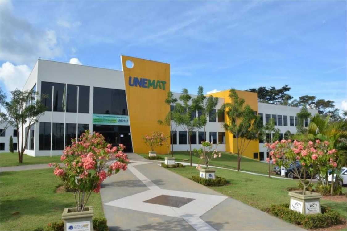 Mais de 6,5 mil candidatos fazem o vestibular da Unemat neste domingo (08)