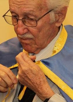 Júlio Campos reverencia memória de ex-deputado