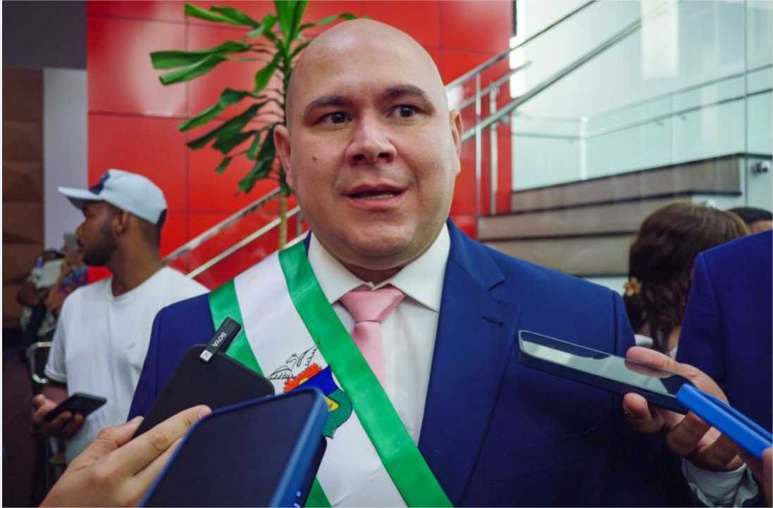 Abilio vai reduzir até 40% de comissionados para economia de R$ 100 mi