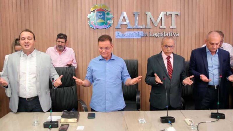 Cultos marcaram gestão de Botelho na ALMT