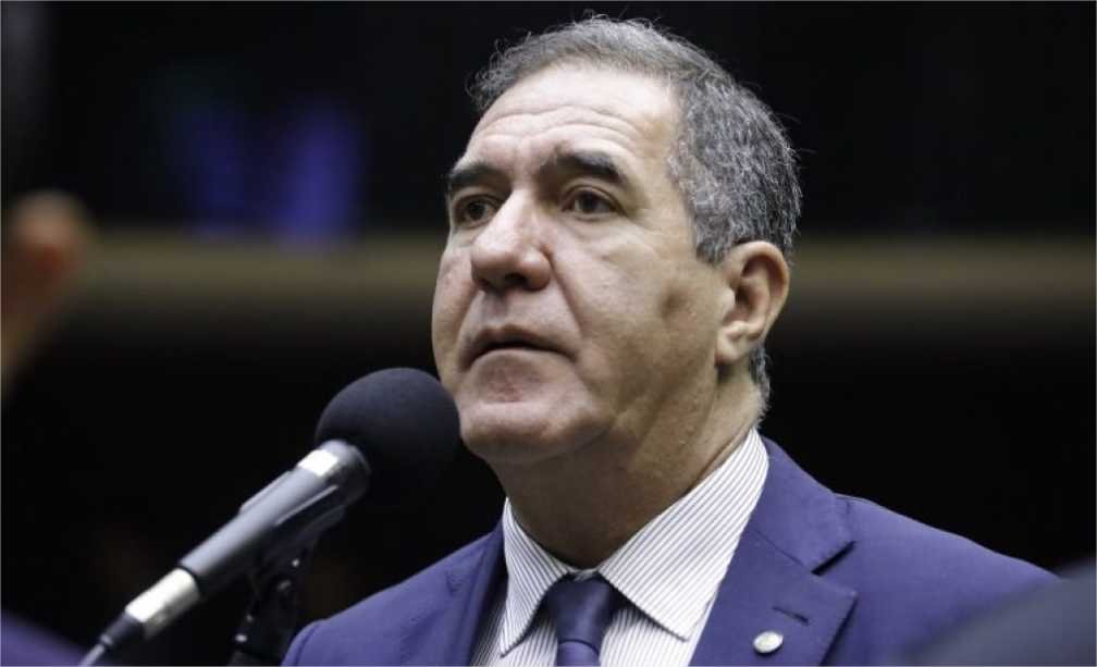 Comissão aprova regras para personal trainers acompanharem alunos em academias