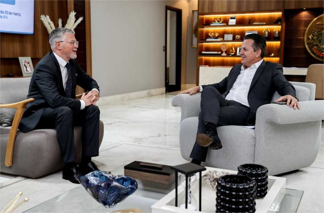 Governador afirma que MT trabalha em projetos para crianças ucranianas vítimas da guerra