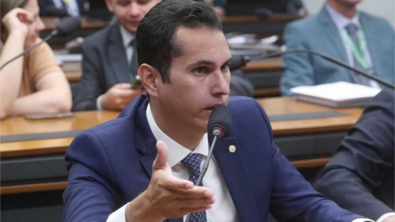 Projeto fixa prazo de 15 anos para cabos elétricos e de telefonia serem exclusivamente subterrâneos