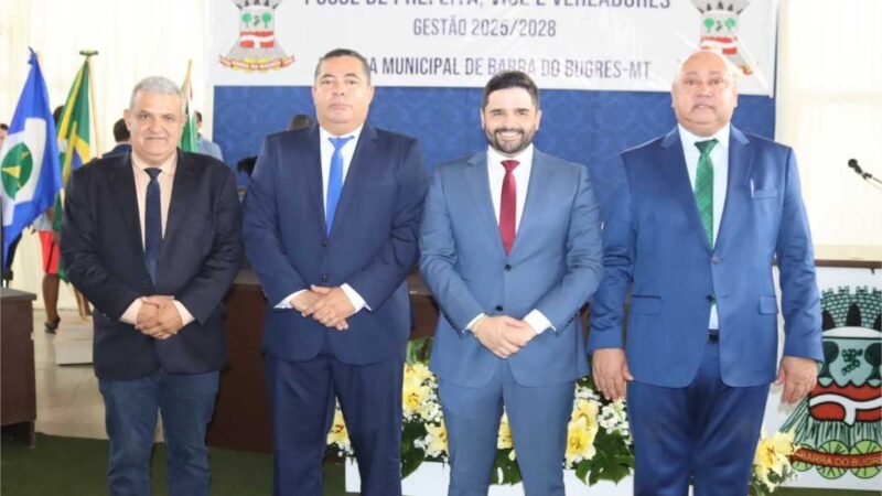 Após confusão em posse, presidente garante autonomia da Câmara e apoio ao Executivo