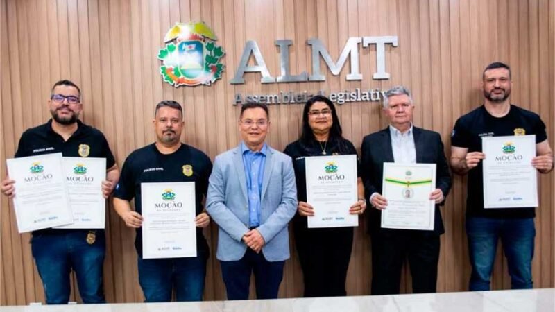 Botelho entrega honrarias para servidores da PJCMT