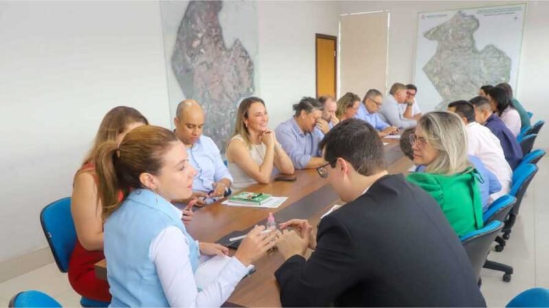 Várzea Grande suspende pagamentos de serviços não essenciais para não parar a gestão