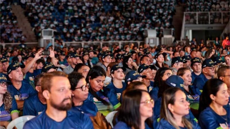 Seduc reúne cerca de 2 mil profissionais da educação na abertura da Semana Pedagógica