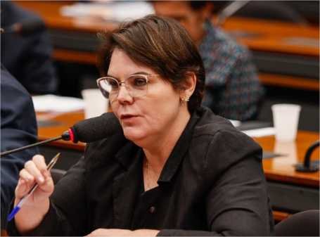 Coronel Fernanda critica governo Lula por relação com ONG ligada ao PCC