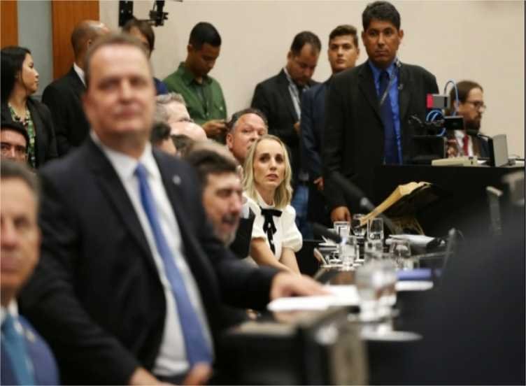 Vereadora Katiuscia Manteli prestigia posse da nova Mesa Diretora da ALMT