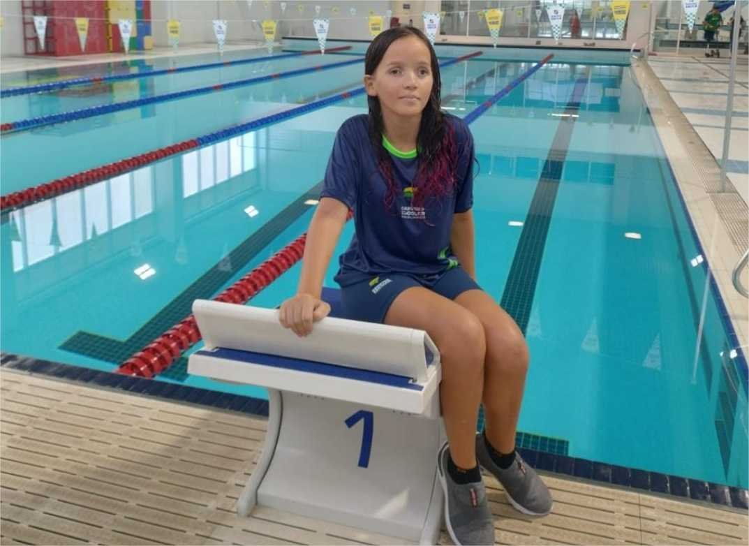 Bolsista do Estado, atleta de natação representa MT em Camping Escolar Paralímpico