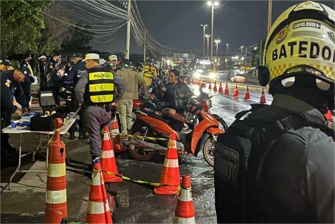 Operação Lei Seca multa 47 motociclistas e remove 27 motos em Cuiabá