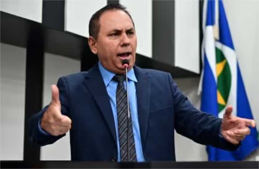 Vereador Dilemário sai em defesa dos agentes de endemias