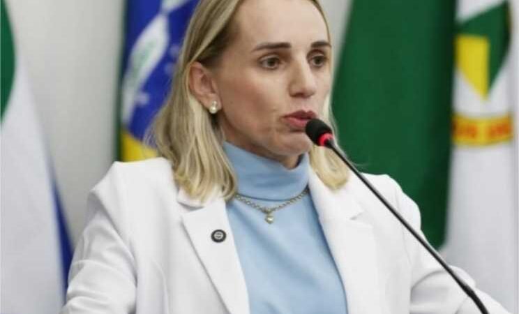 Projeto “Julho Laranja” é aprovado e reforça cuidados com a saúde bucal das crianças