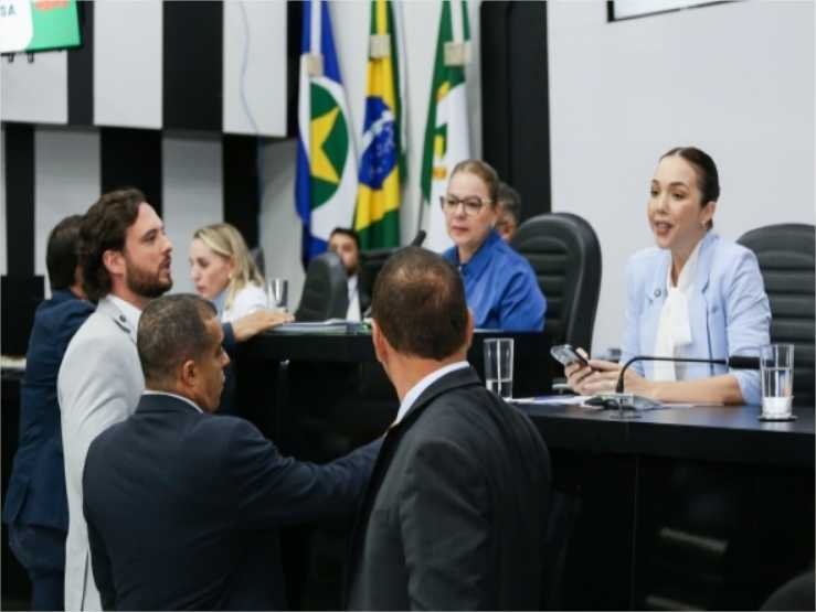 Câmara de Cuiabá derruba vetos encaminhados pela Prefeitura