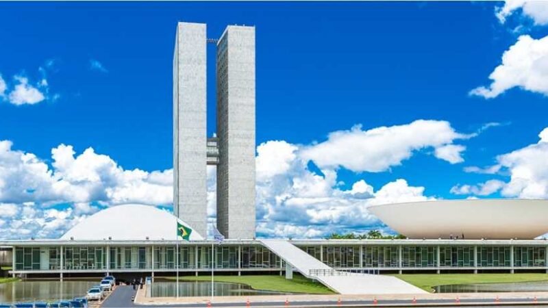 CRM-MT mobiliza bancada federal para garantir recomposição salarial a médicos e veterinários