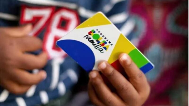 Governo Lula descarta reajuste no Bolsa Família e anuncia cortes no programa