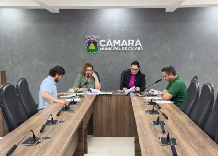 CCJR quer correções no projeto que revoga a “taxa de lixo” e pede a derrubada de seis vetos do prefeito