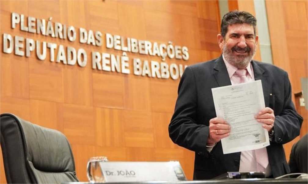 Menor Burocracia Projeto do Dr. João que facilita repasses a hospitais filantrópicos é aprovado na ALMT