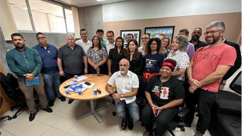 Lúdio se reúne com sindicatos para discutir recomposição salarial e agenda estratégica