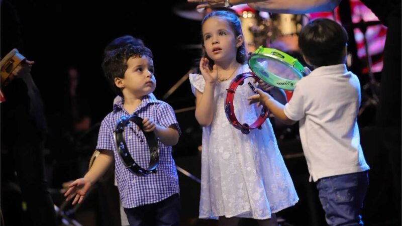 Aprender a tocar um instrumento provoca transformações na saúde física e mental