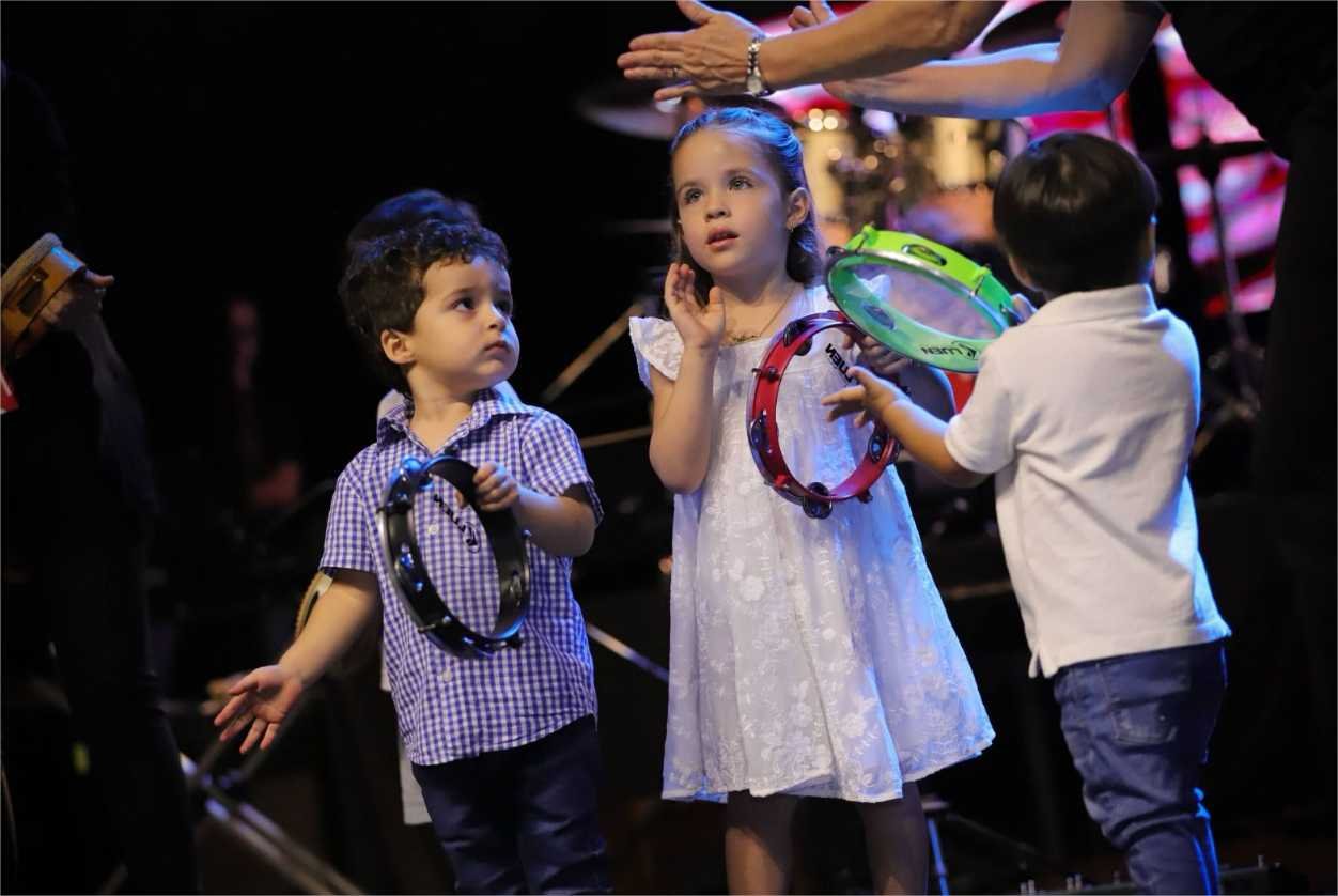 Aprender a tocar um instrumento provoca transformações na saúde física e mental