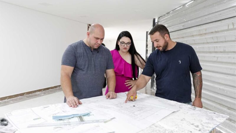 Prefeito e primeira-dama cobram agilidade em obras do novo Centro Médico Infantil