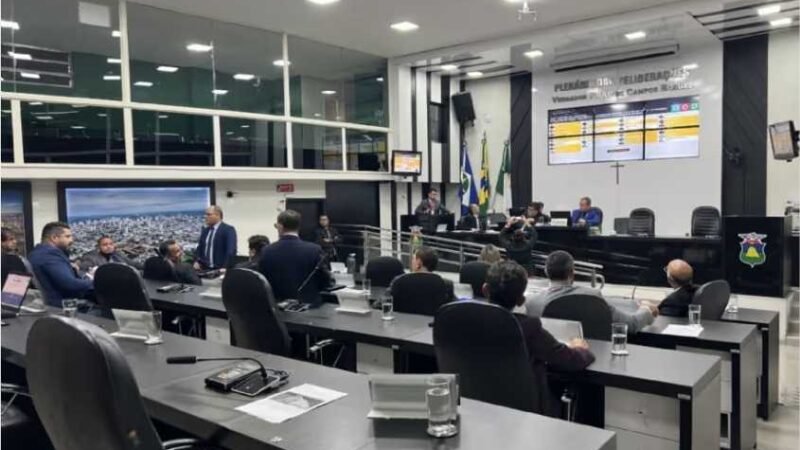 Secretária da Semob é convocada para falar sobre contrato de estacionamento