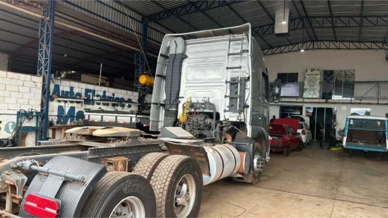 Polícia Civil cumpre buscas em operação que apura roubos, furtos e receptação de módulos de caminhões